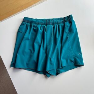 Lululemon Surge Shorts 4” Lined — Medium — Teal